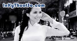 Hoa hậu Diễm Hương dịu dàng trong tà áo dài trắng