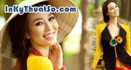 Khánh My, duyên dáng với áo dài