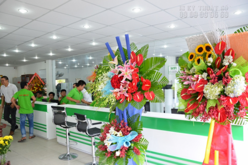 Văn phòng công ty trong ngày khai trương