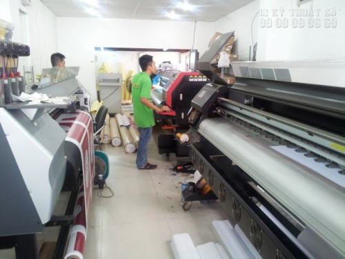 Khu vực in ấn được mở rộng cho phép đặt nhiều máy in hơn