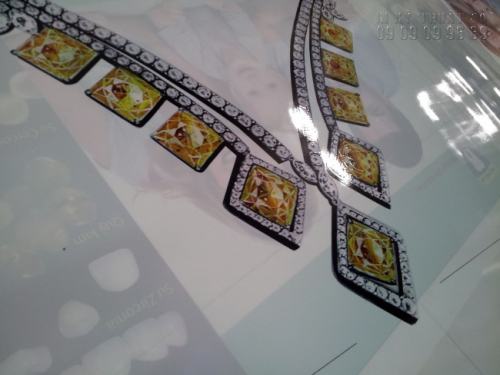 In UV Backlit film keo In UV Backlit film keo