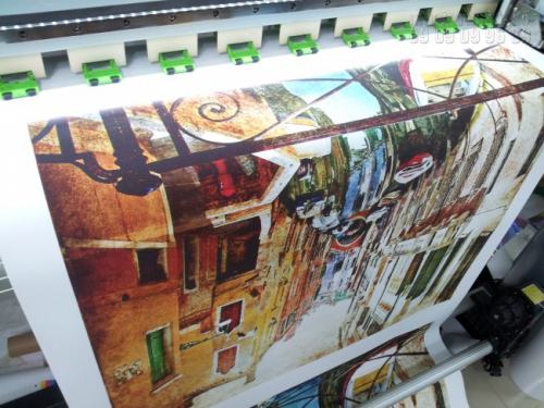In tranh treo tường với vải canvas cho thành phẩm đẹp, chất lượng nghệ thuật cao In tranh treo tường với vải canvas cho thành phẩm đẹp, chất lượng nghệ thuật cao