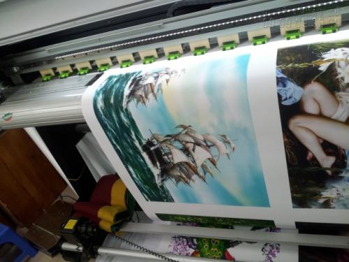 Ngoài in tranh thư pháp ra chúng tôi còn in tranh trang trí treo tường trong nhà trên vải canvas chất lượng tuyệt đẹp Ngoài in tranh thư pháp ra chúng tôi còn in tranh trang trí treo tường trong nhà trên vải canvas chất lượng tuyệt đẹp
