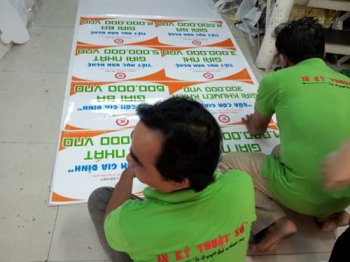 Cán bồi format làm tấm bảng trao giải thưởng Cán bồi format làm tấm bảng trao giải thưởng