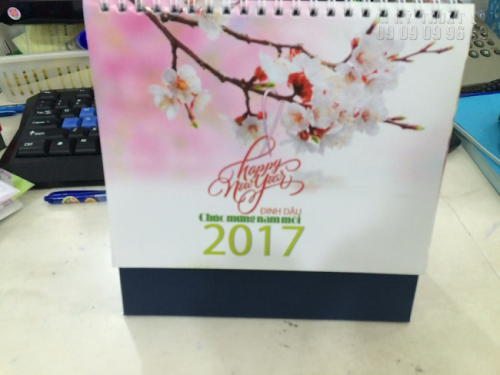 Mẫu lịch để bàn 2017 - Chủ đề Hoa đào 1 Mẫu lịch để bàn 2017 - Chủ đề Hoa đào 1