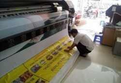 In UV Hiflex (không xuyên) bạt dày 3.2mm chất lượng cao dùng làm banner quảng cáo