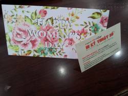 In thiệp chúc mừng 20/10 trên giấy mỹ thuật đẹp, sang trọng