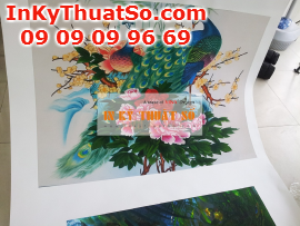 In kỹ thuật số mực nước cho tranh treo trường với chất liệu canvas