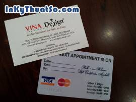 In thẻ nhựa dập nổi chữ và số