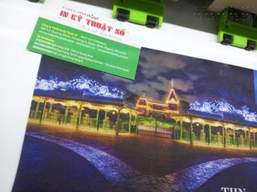 in uv canvas mờ in uv canvas mờ