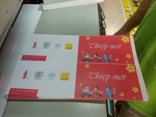 Sản phẩm in thiệp mời, in giấy mời các loại đều được in bằng máy in phun hiện đại, gia công bế bằng máy bế Mimaki Nhật Bản cho kích thước chuẩn, đẹp Sản phẩm in thiệp mời, in giấy mời các loại đều được in bằng máy in phun hiện đại, gia công bế bằng máy bế Mimaki Nhật Bản cho kích thước chuẩn, đẹp