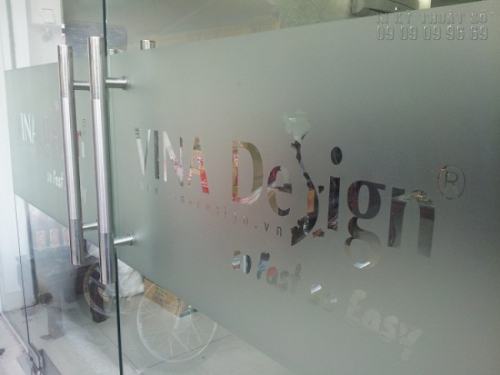In decal trong mờ dán kính đẹp cho các công ty, văn phòng làm việc,... giá rẻ, in ấn đẹp In decal trong mờ dán kính đẹp cho các công ty, văn phòng làm việc,... giá rẻ, in ấn đẹp