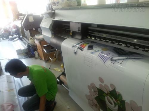 Công ty Công ty TNHH In Kỹ Thuật Số - Digital Printing trực tiếp sử dụng máy in hiện đại xuất xứ từ Nhật Bản để thực hiện in decal dán tường cho ra thành phẩm chất lượng cao nhất Công ty Công ty TNHH In Kỹ Thuật Số - Digital Printing trực tiếp sử dụng máy in hiện đại xuất xứ từ Nhật Bản để thực hiện in decal dán tường cho ra thành phẩm chất lượng cao nhất