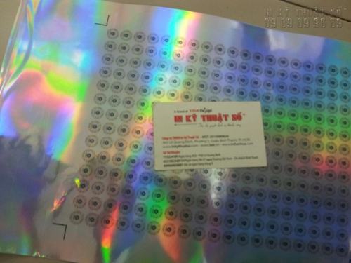 In decal bạc phản quang làm tem nhãn giá rẻ, in sắc nét tại Công ty TNHH In Kỹ Thuật Số In decal bạc phản quang làm tem nhãn giá rẻ, in sắc nét tại Công ty TNHH In Kỹ Thuật Số