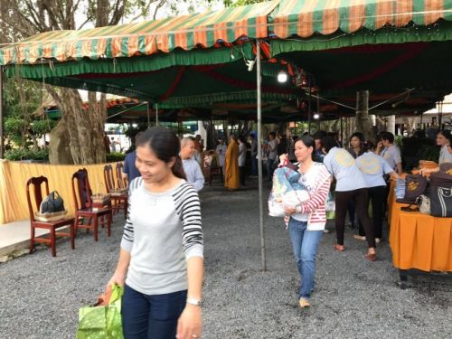 Công ty In Kỹ Thuật Số hoạt động xã hội cúng dường trai tăng và khuân đồ hộ các sư thầy tại Thiền Viện Trúc Lâm Phật Đăng vào ngày 28/5/2017 Công ty In Kỹ Thuật Số hoạt động xã hội cúng dường trai tăng và khuân đồ hộ các sư thầy tại Thiền Viện Trúc Lâm Phật Đăng vào ngày 28/5/2017