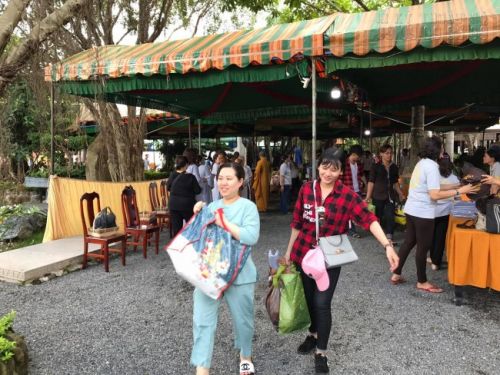 Công ty In Kỹ Thuật Số hoạt động xã hội cúng dường trai tăng và khuân đồ hộ các sư thầy tại Thiền Viện Trúc Lâm Phật Đăng vào ngày 28/5/2017 Công ty In Kỹ Thuật Số hoạt động xã hội cúng dường trai tăng và khuân đồ hộ các sư thầy tại Thiền Viện Trúc Lâm Phật Đăng vào ngày 28/5/2017
