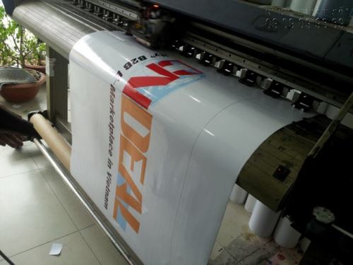 Tìm hiểu ứng dụng in decal dán theo yêu cầu