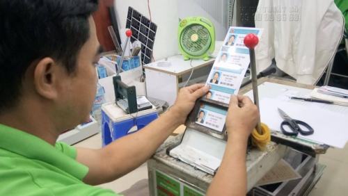 Quy cách in thẻ nhựa sinh viên