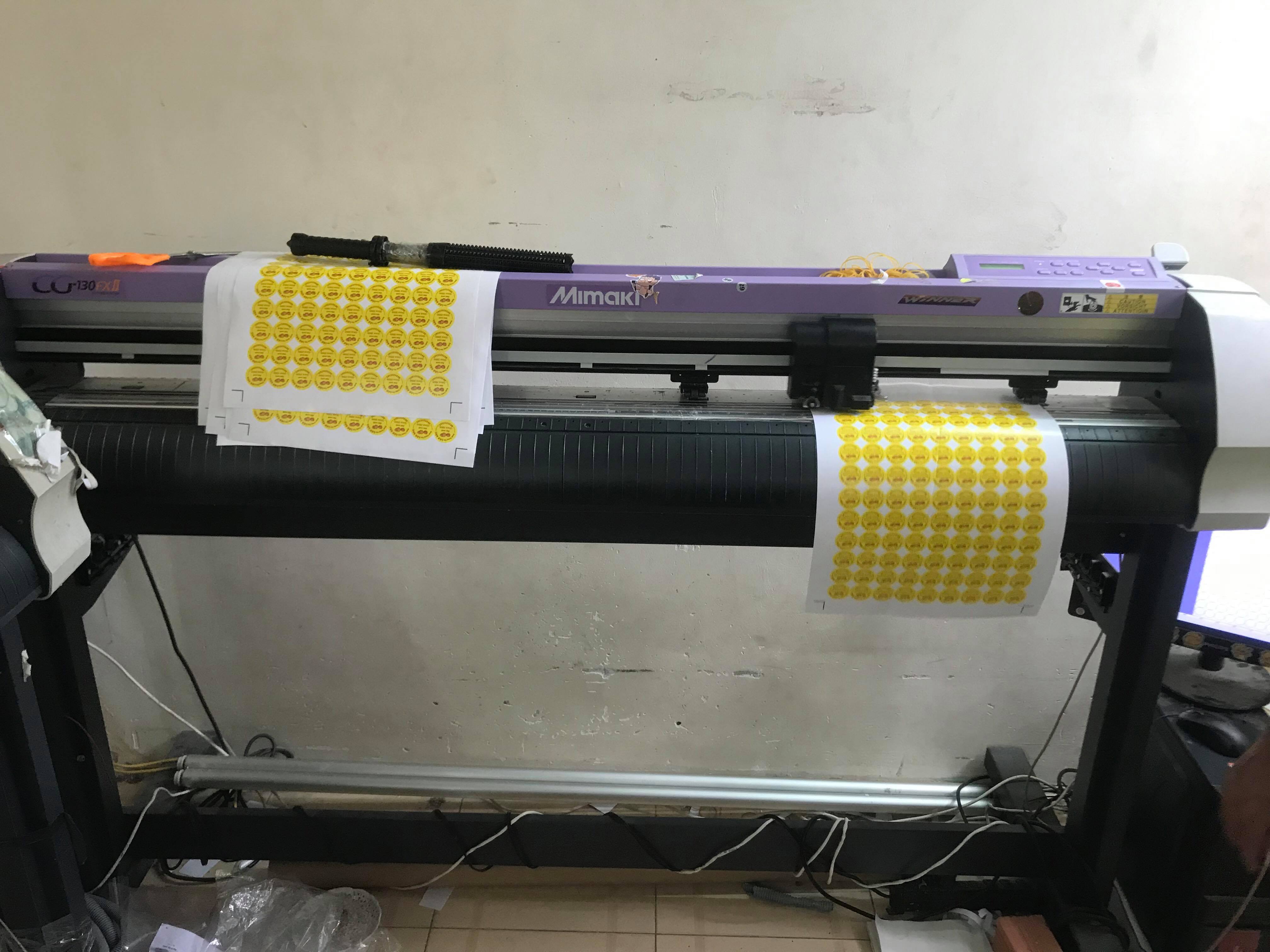 Máy vừa in vừa bế tiện lợi tại InKyThuatSo